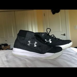 Under Armour Basketball Shoes